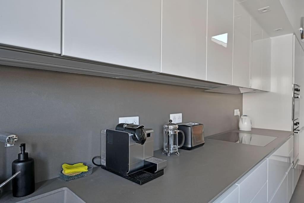 Le Loft Des Papes - 2 Terrasses - Vue Panoramique Sur La - Ac Clim Appartement
