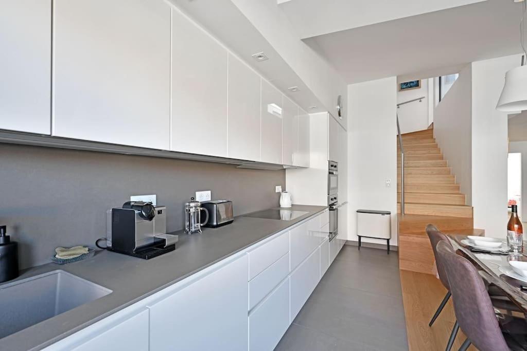 Le Loft Des Papes - 2 Terrasses - Vue Panoramique Sur La - Ac Clim Appartement *